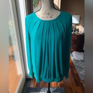 Beautiful womens long sleeve blouse size L